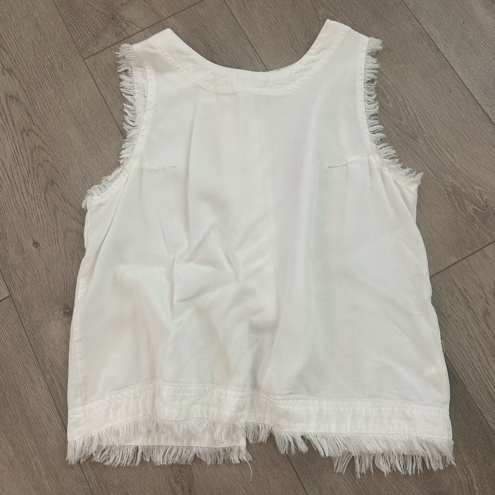 White frayed top!